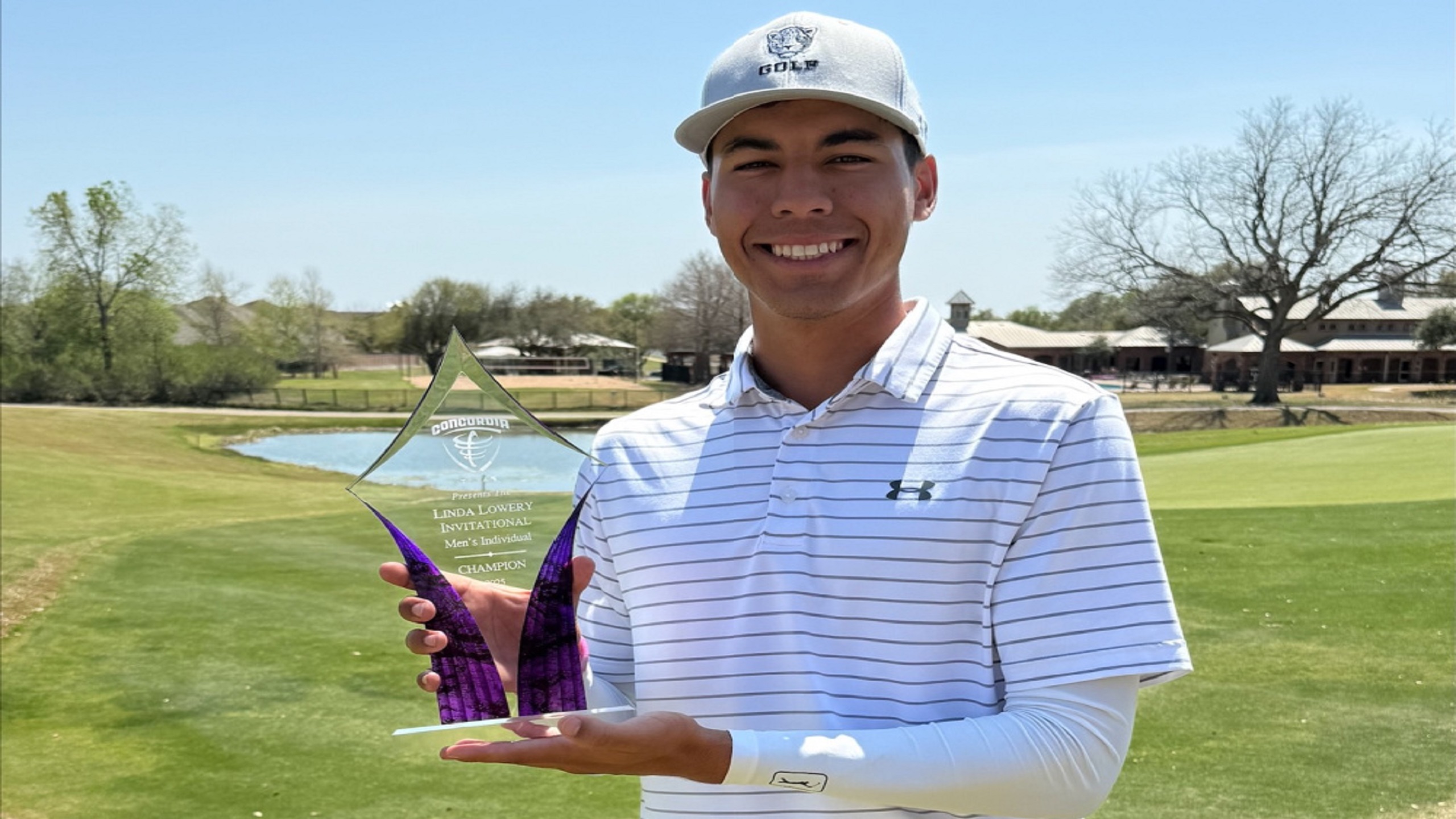 Pena Named as RRAC Golfer of the Week